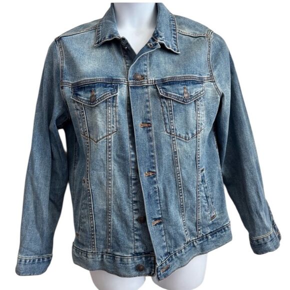 RARE Crime Junkie Podcast Full Body Chills Skull Denim Jacket Medium - Picture 3 of 5